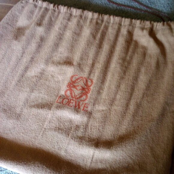 Louis Vuitton Vintage Epi Red Leather Crossbody Bag w/Dustbag - Picture 7 of 7